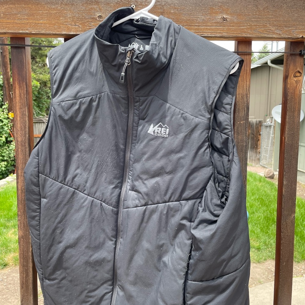 REI mens vest